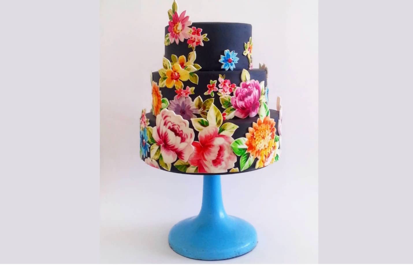 طرح گل نقاشی روی فوندانت